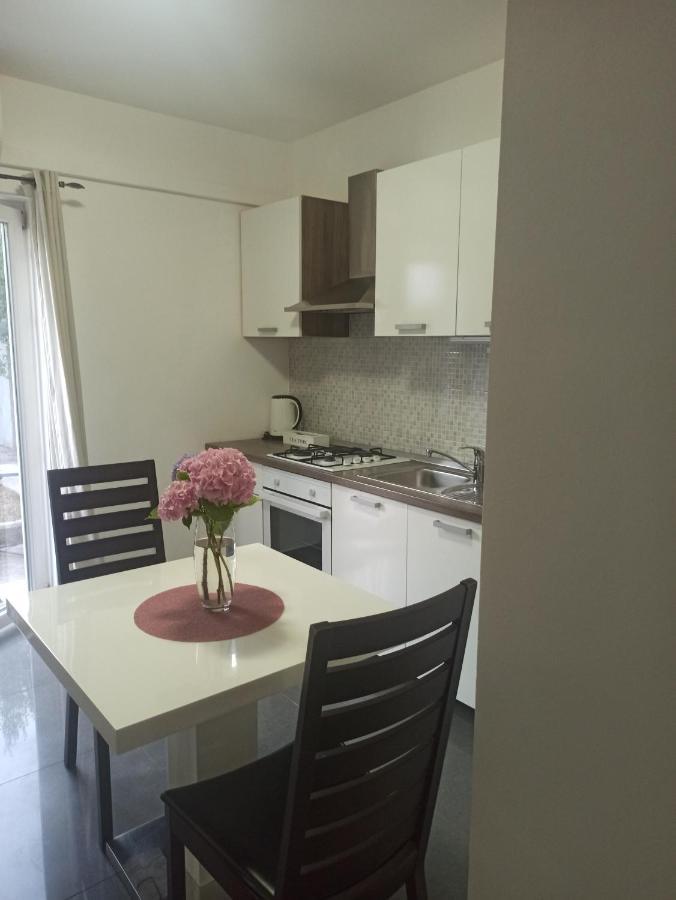 Apartment Bila Sibenik Exterior photo